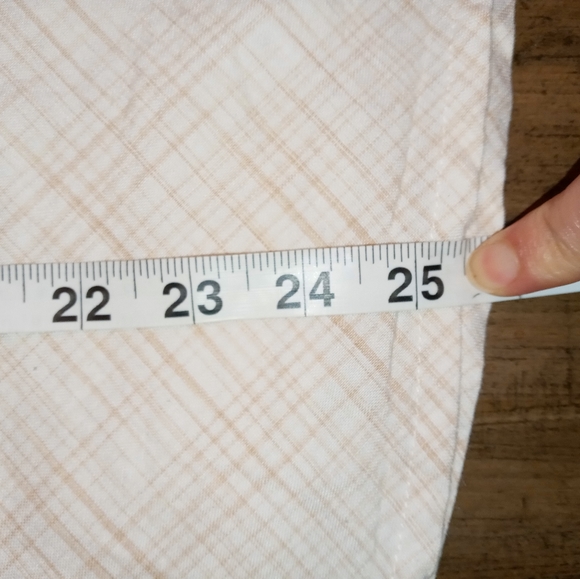 Shell/tank Sherry Taylor Collections, Medium, cream with dark Mustard plaid - Picture 6 of 7